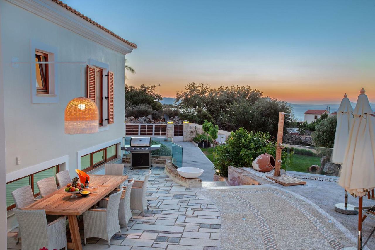 Delfini Villa Prinés Exterior foto